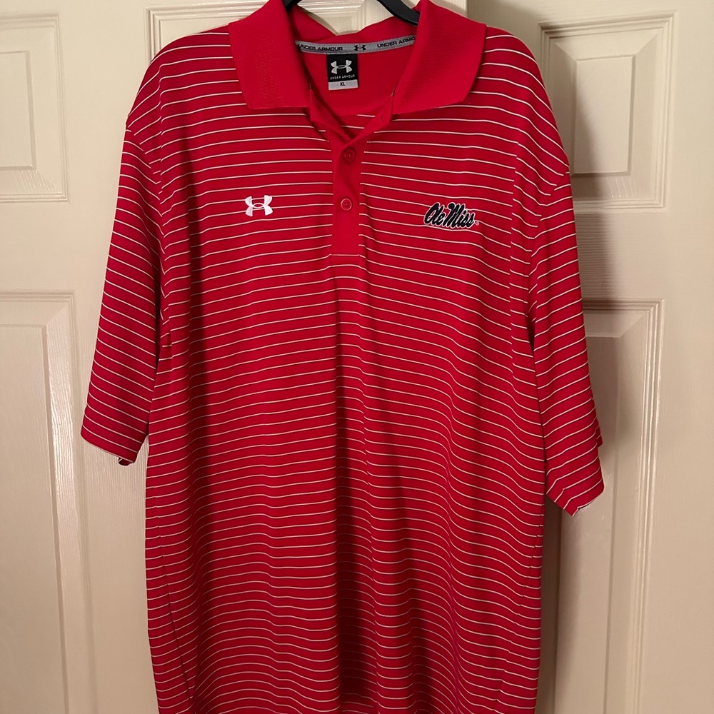 Ole Miss men’s Sz Xl polo styled shirt